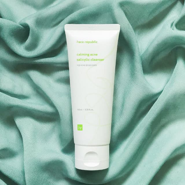 Face Republic Calming Acne Salicylic Cleanser review photo by skinwithbes