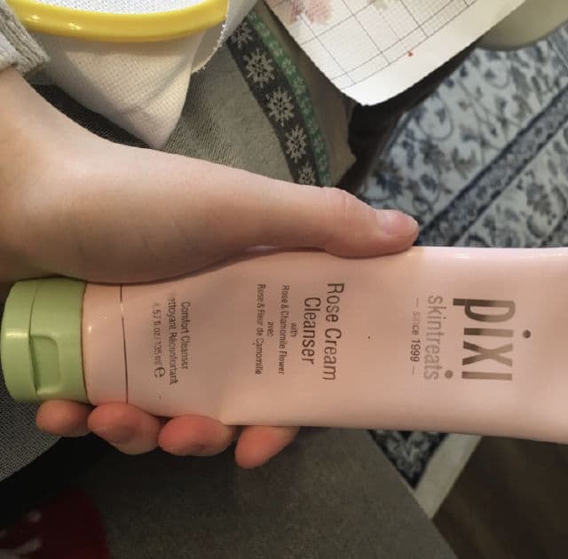 Pixi Glow Tonic Cleansing Gel review photo by sofiyaalev