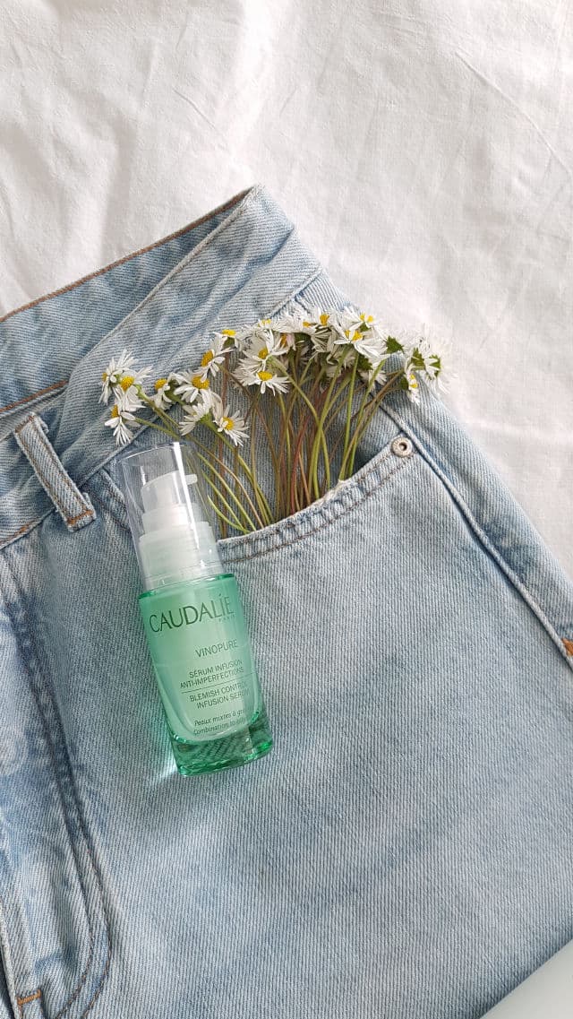 Caudalie Paris Vinopure Serum review photo by sonnitranquilli