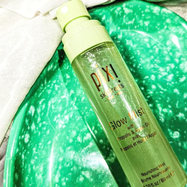 Pixi Glow Mist review photo by sparklesandnargles