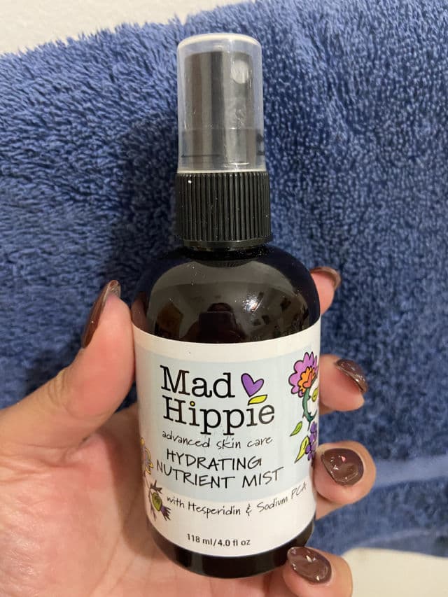 Mad Hippie Hydrating Nutrient Mist review photo by spfandsnacks