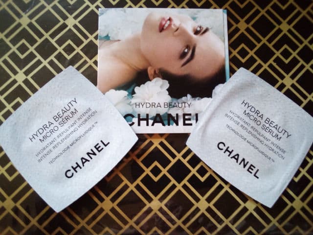 Chanel Hydra Beauty Micro Serum review photo by staceymeows