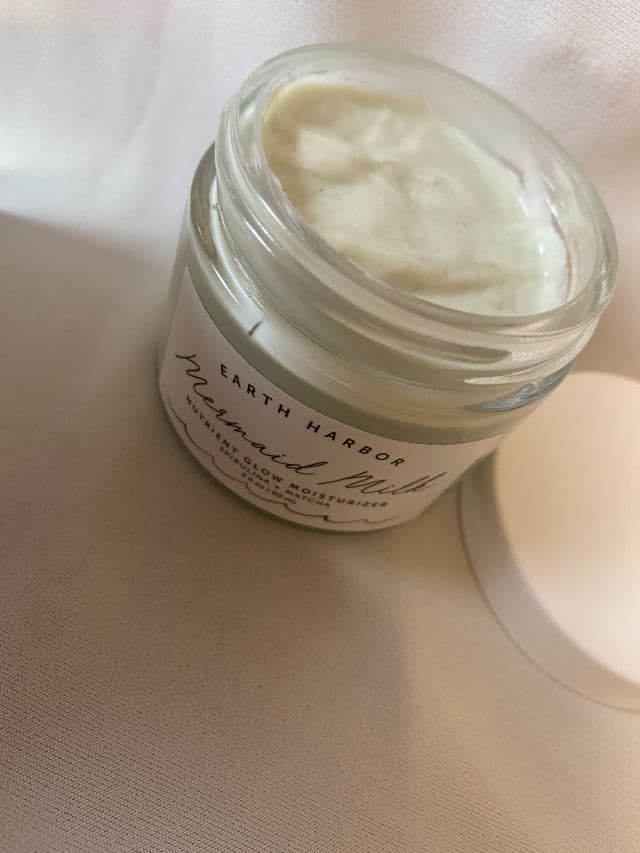 Earth Harbor Naturals Mermaid Milk Nutrient Glow Moisturizer review photo by sunflowerlakabung