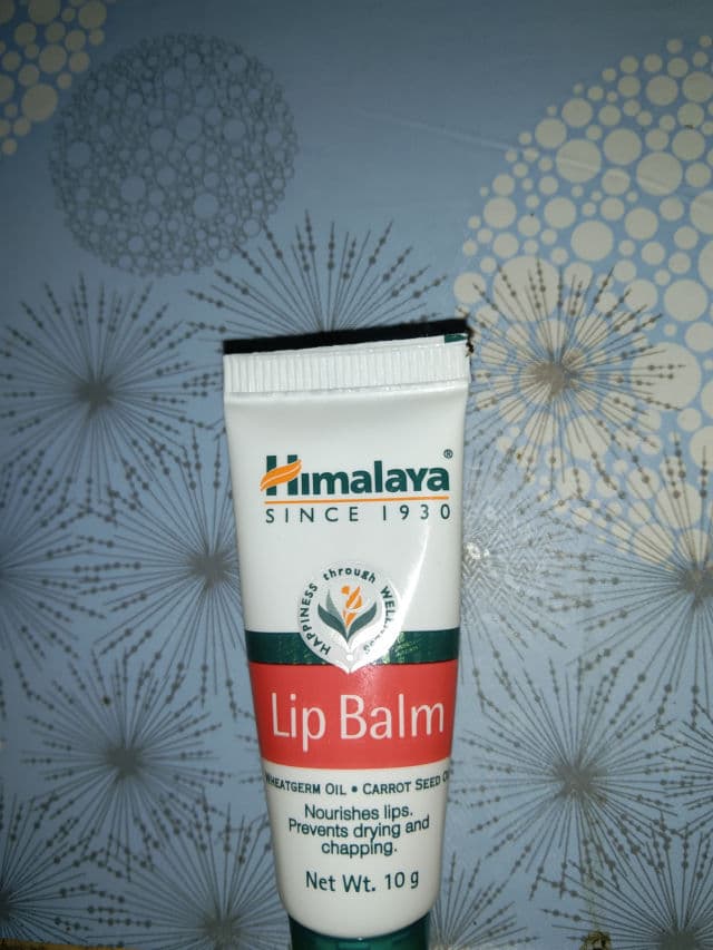 Himalaya Lip Balm With Wheatgerm & Carrot Seed Oil review photo by Sunflowerr