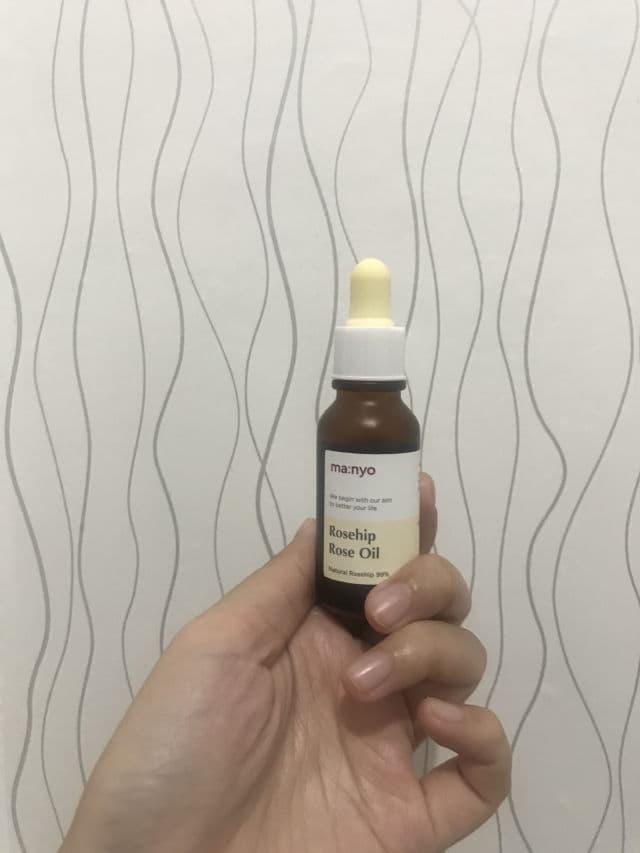 manyo Rosehip Oil review photo by syilars