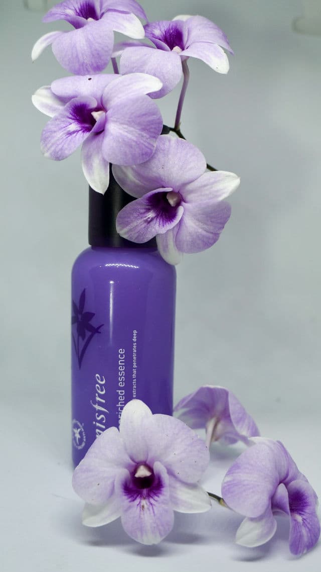 INNISFREE Jeju Orchid Enriched Essence review photo by sykrskn