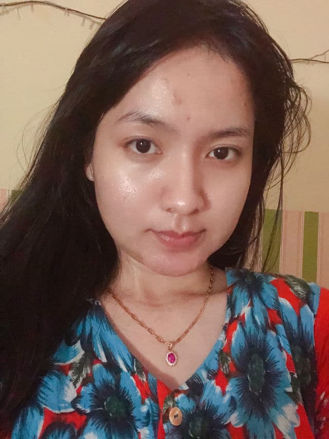 Wardah Everyday Moisture Lip Nutrition Green Tea review photo by temmyterisya