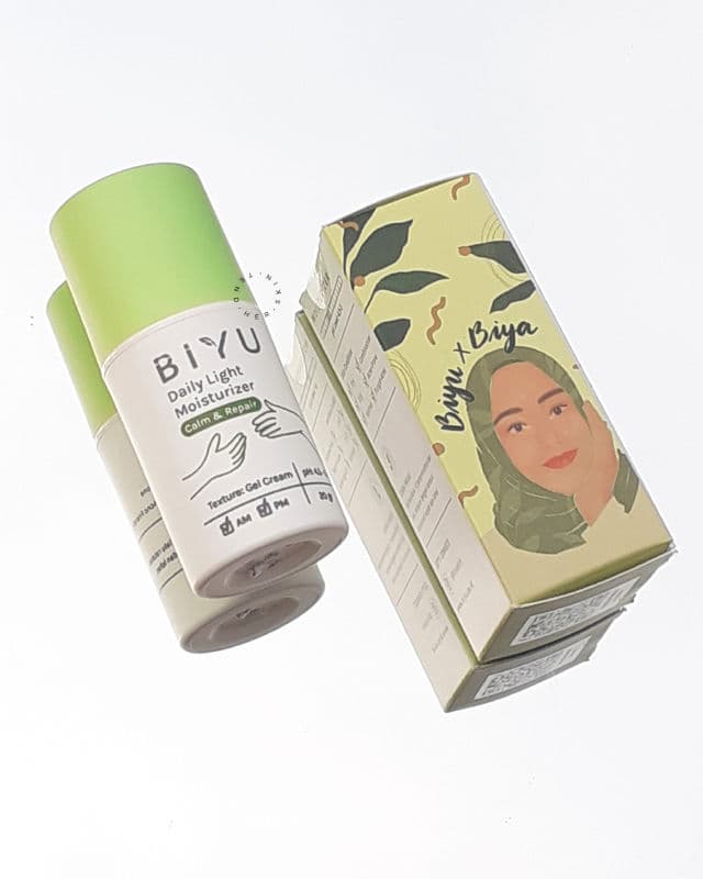 Biyu Daily Light Moisturizer review photo by tendherskin
