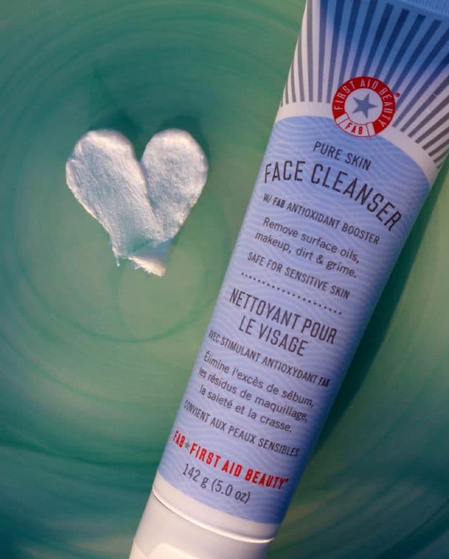 First Aid Beauty Facial Cleanser review photo by thebeautybops
