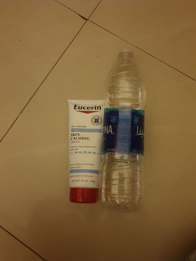 Eucerin Skin Calming Creme review photo by thecurlymess