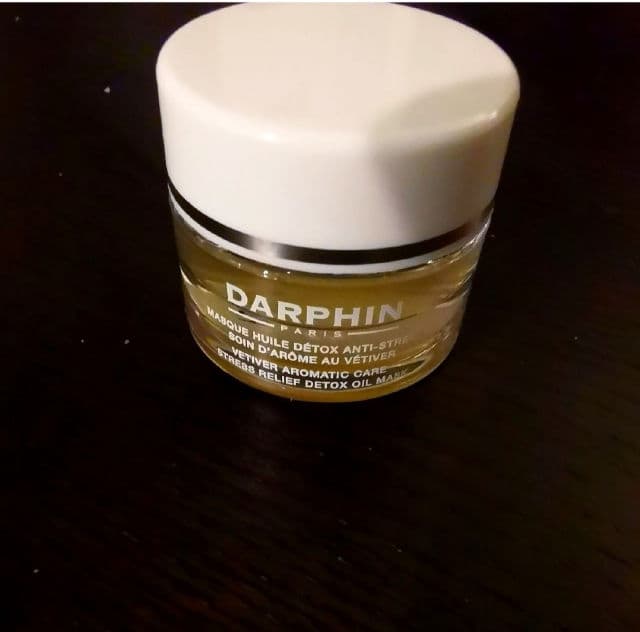 Darphin Vetiver Aromatic Care Stress Relief Detox Oil Mask review photo by thedewdream