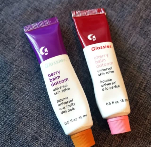 Glossier Cherry Balm Dotcom review photo by thedewdream