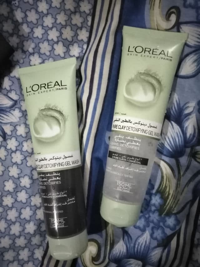 L'Oreal Paris Pure Clay Detox Wash review photo by thepetitegirlsworld