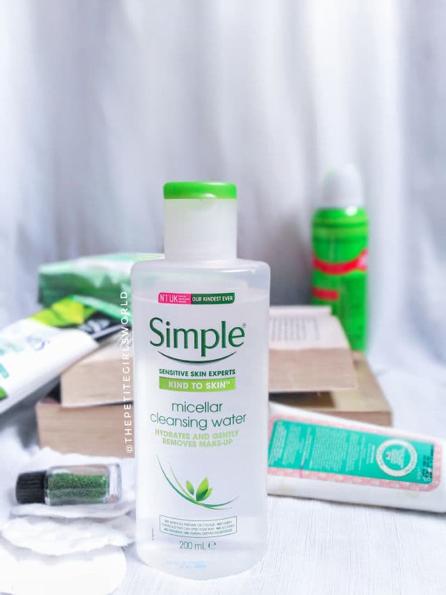 Simple Kind To Eyes Eye Make-Up Remover review photo by thepetitegirlsworld