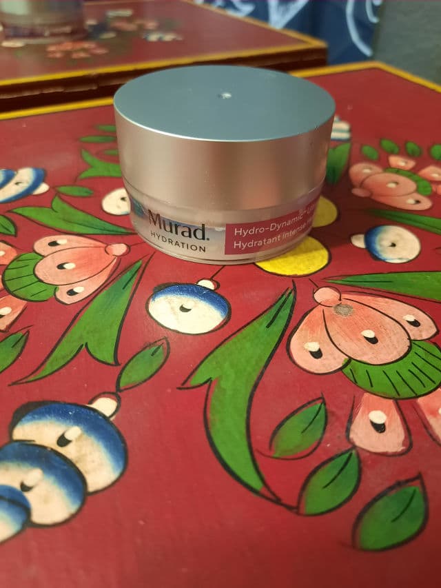 Murad Hydro-Dynamic Ultimate Moisture review photo by thereviewwitch