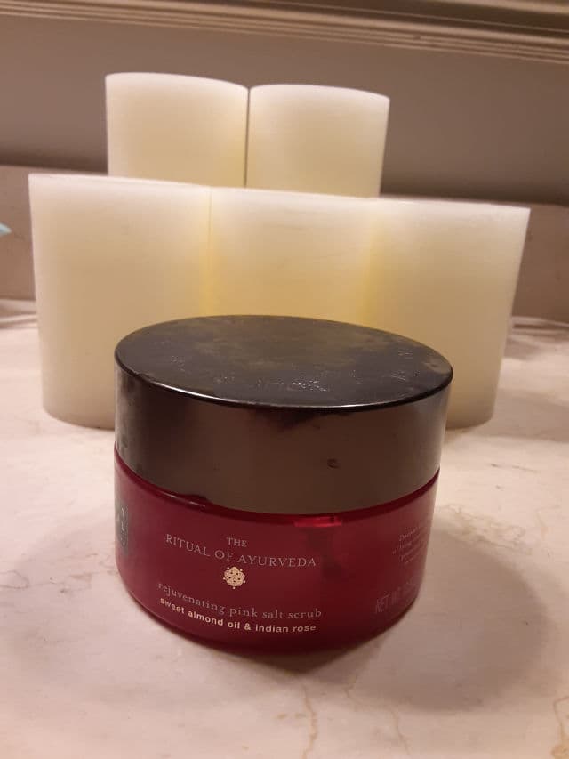 Rituals The Ritual of Ayurveda Body Scrub review photo by theskinilivein