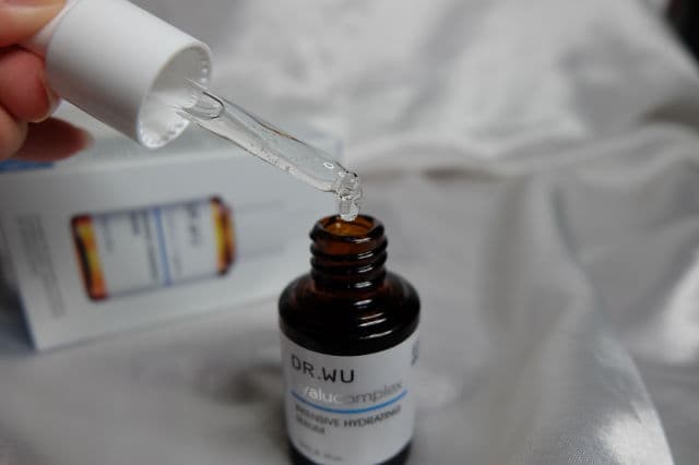 Dr. Wu Intensive Hydrating Serum Light review photo by theskinstructor