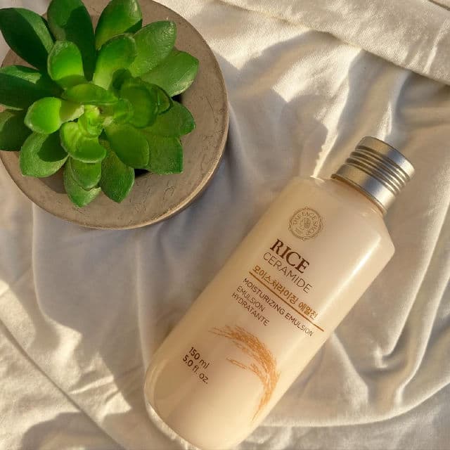 THE FACE SHOP Rice Ceramide Moisturizing Emulsion review photo by Juhikundal