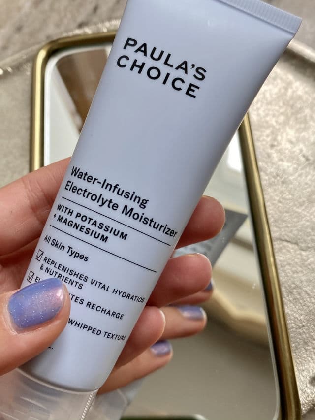 Paula's Choice Water-Infusing Electrolyte Moisturiser review photo by theteenagewitch