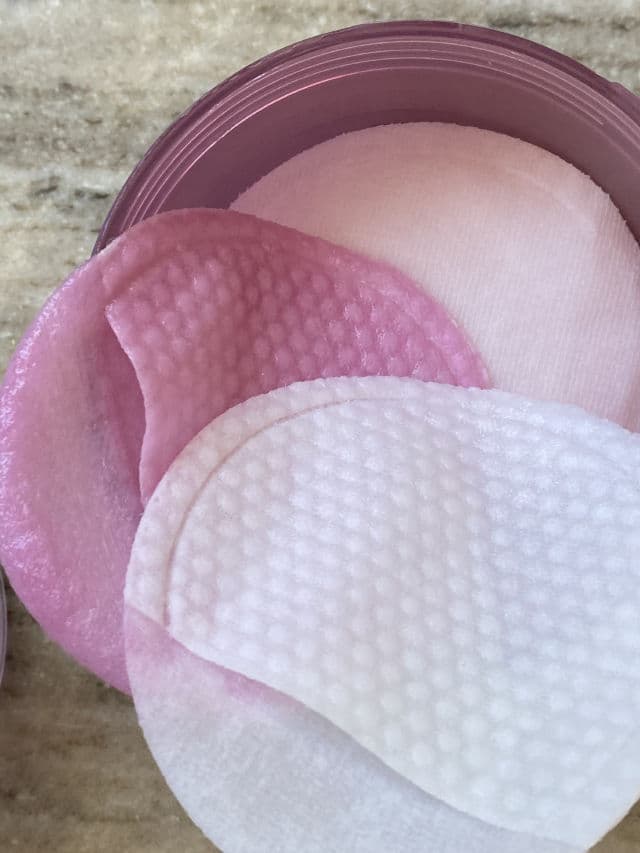 NEOGEN Dermalogy Bio-Peel Gauze Peeling Wine review photo by theteenagewitch