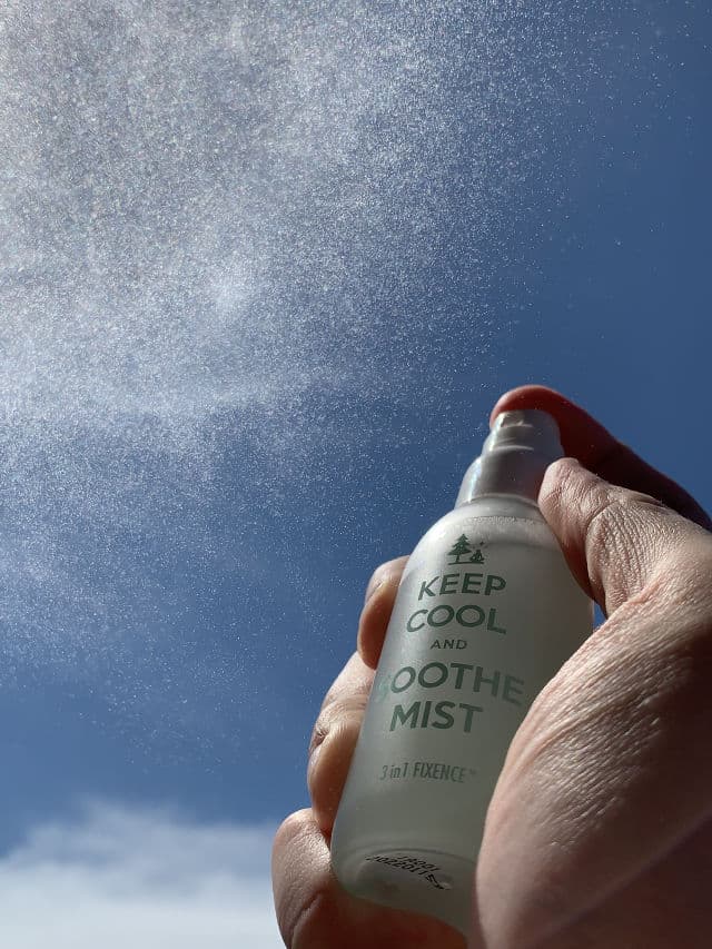 Keep Cool Soothe Fixence Mist review photo by thetroubledskin