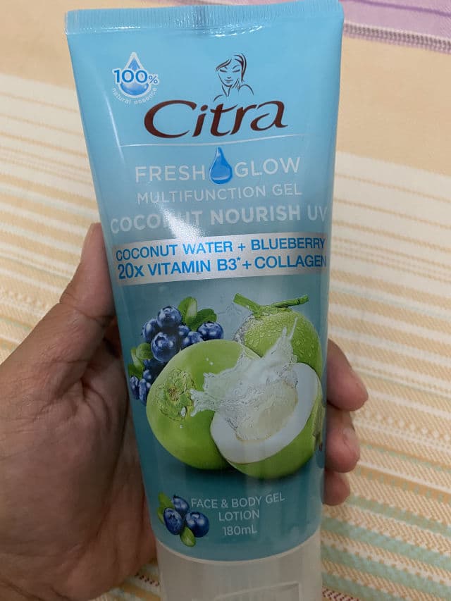 Citra Fresh Glow Coconut Nourish UV Multifunction Gel review photo by tinasugiyarto