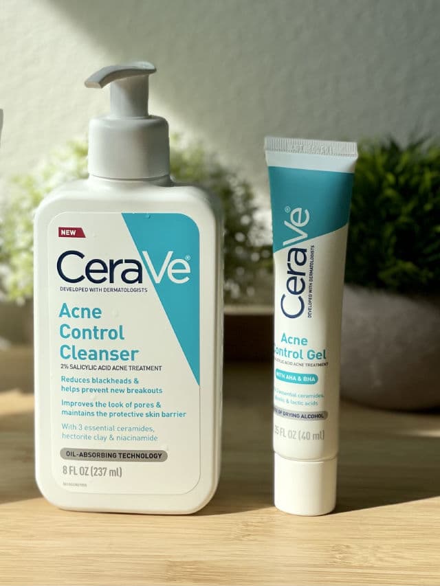 CeraVe Acne Control Gel - AHA & BHA Treatment  review photo by treasuredbeautyfinds