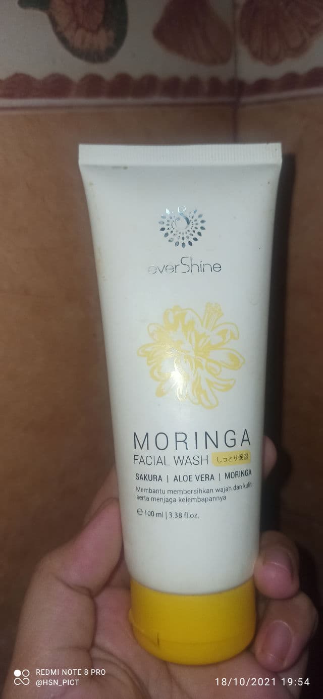 everShine Moringa Facial Wash review photo by trihsn