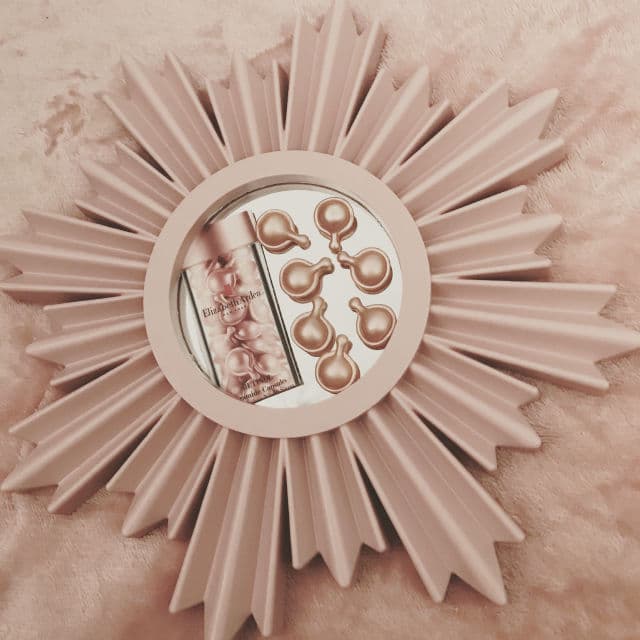 Elizabeth Arden Retinol Ceramide Capsules Line Erasing Night Serum review photo by trudy76