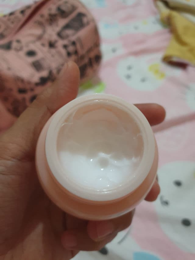 ETUDE Moistfull Collagen Eye Cream review photo by tseree