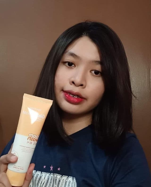 Hyaloo Glow Boost Foam Wash review photo by unniebae