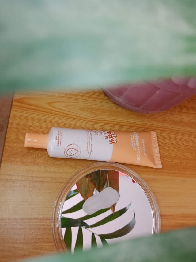 Hyaloo Glow Boost Water Cream SPF 50 PA +++ review photo by unniebae