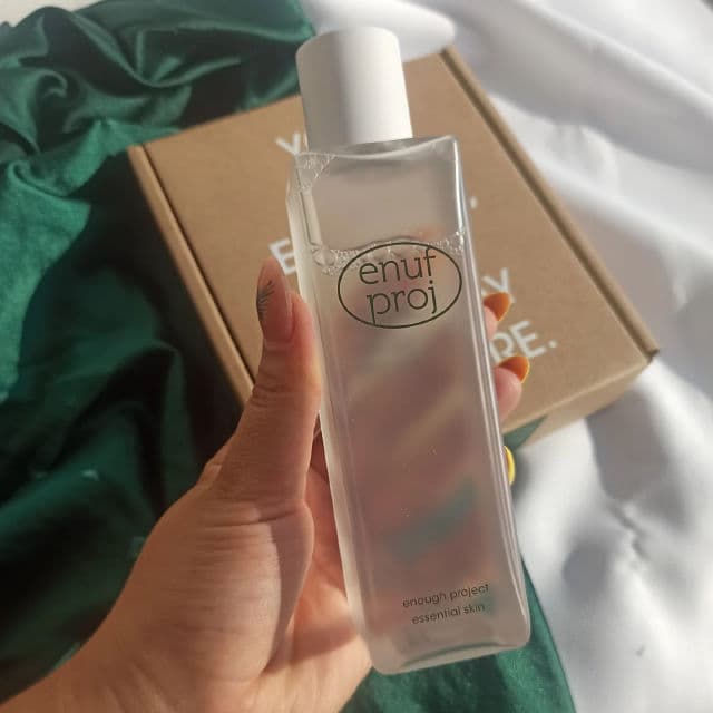 enufproj Essential Skin review photo by vasylyna