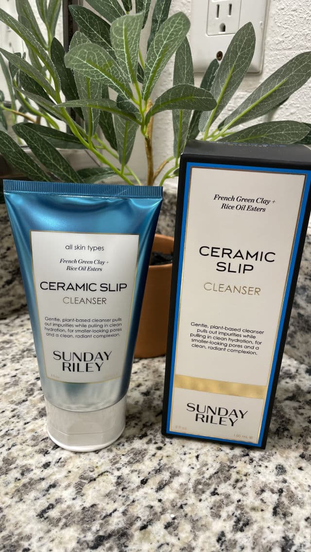 Sunday Riley Ceramic Slip Cleanser review photo by vbyerley