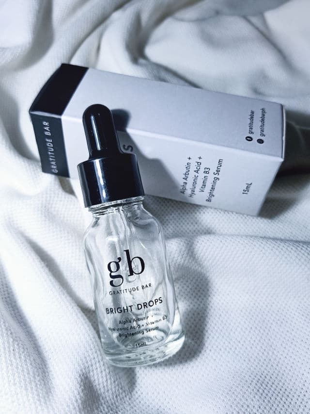 Gratitude Bar Bright Drops - Alpha Arbutin Hyaluronic Acid Vitamin B3 Brightening Serum review photo by vividskiiin