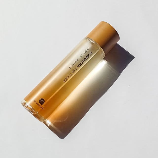 The Vegan Glow Kombucha PHA Toner review photo by vividskiiin