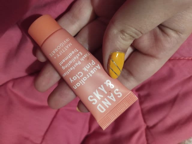 Sand & Sky Australian Pink Clay Flash Perfection Exfoliator review photo by vivonius