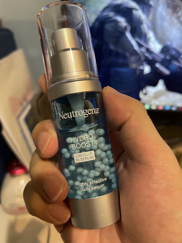Neutrogena Hydro Boost™ Capsule in Serum review photo by weikian90