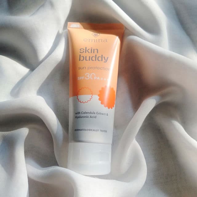 Emina Skin Buddy Sun Protection SPF 30 PA+++ review photo by winonasasi