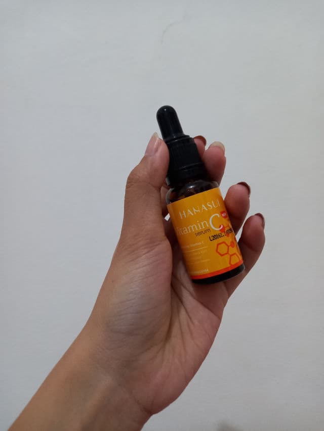 Hanasui Cosmetics Vitamin C Serum review photo by witchedhazel