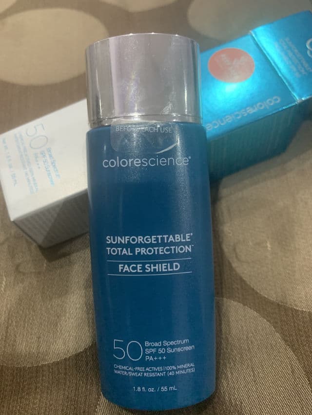 Colorescience Sunforgettable Total Protection Face Shield SPA 50 PA+++ review photo by wols