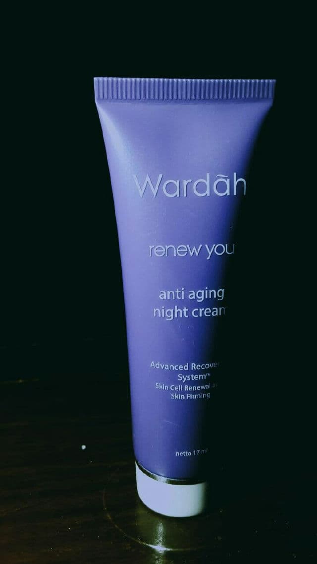 Wardah Renew You Anti Aging Night Cream review photo by writtenbywin