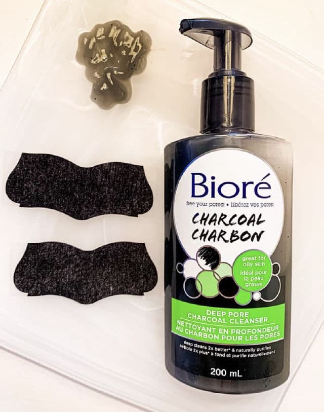 Biore Deep Pore Charcoal Cleanser review photo by ximebeautylist