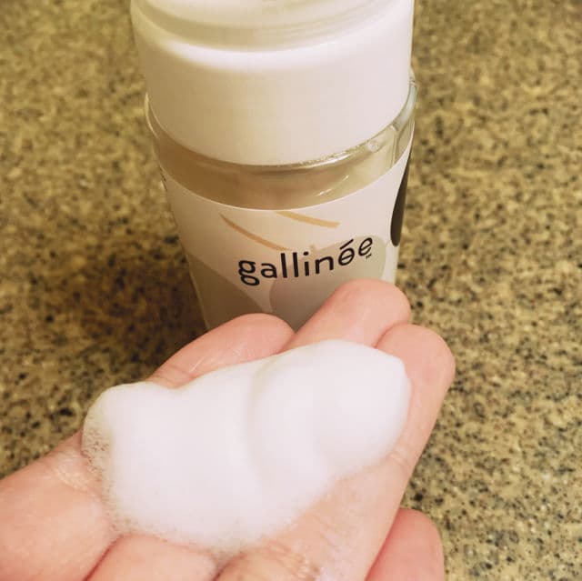 Gallinée La Culture Foaming Facial Cleanser review photo by yabeauty