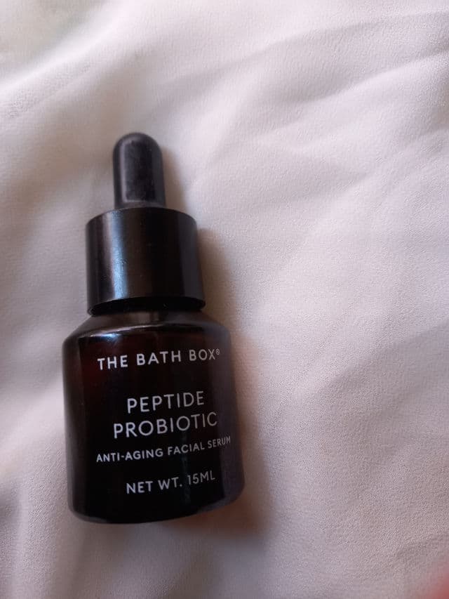 The Bath Box Peptide Probiotic Serum review photo by yulijo