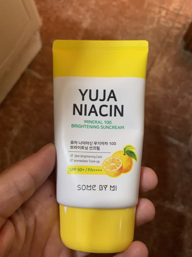 Some By Mi Yuja Niacin Mineral 100 Brightening Suncream review photo by yure