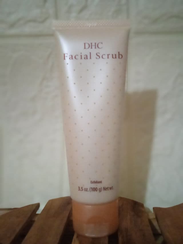 DHC Facial Scrub review photo by zhaa