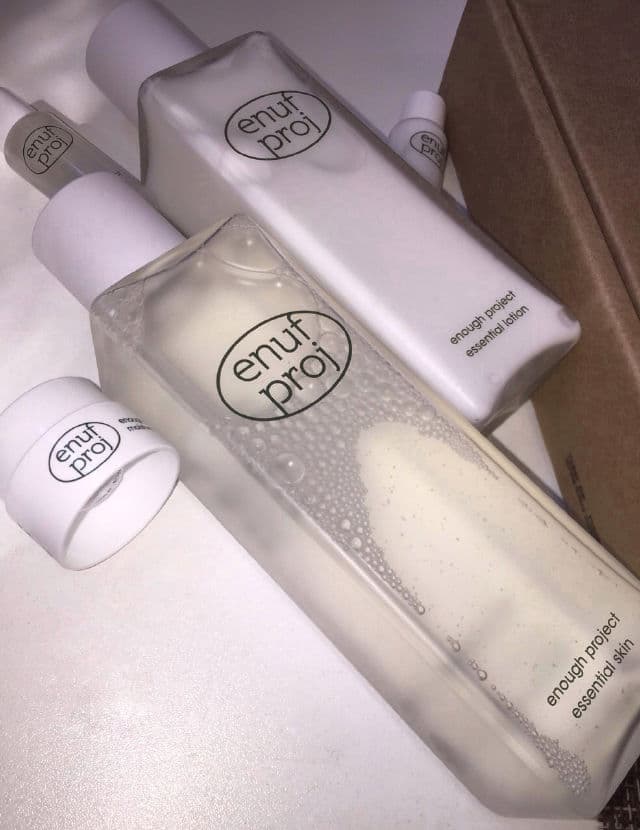 enufproj Essential Skin review photo by zhnatali