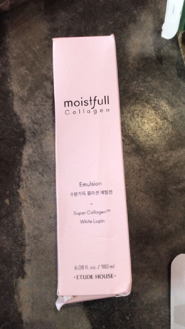 ETUDE Moistfull Collagen Emulsion review photo by zimikchan27