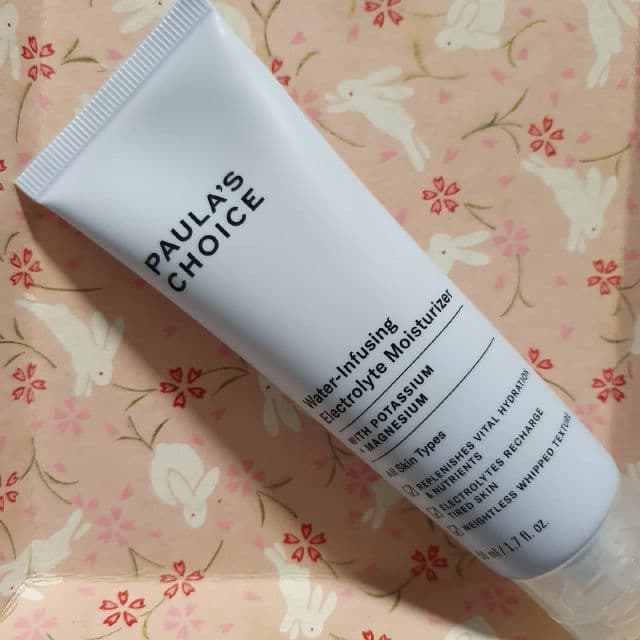 Paula's Choice Water-Infusing Electrolyte Moisturiser review photo by zombieskinz